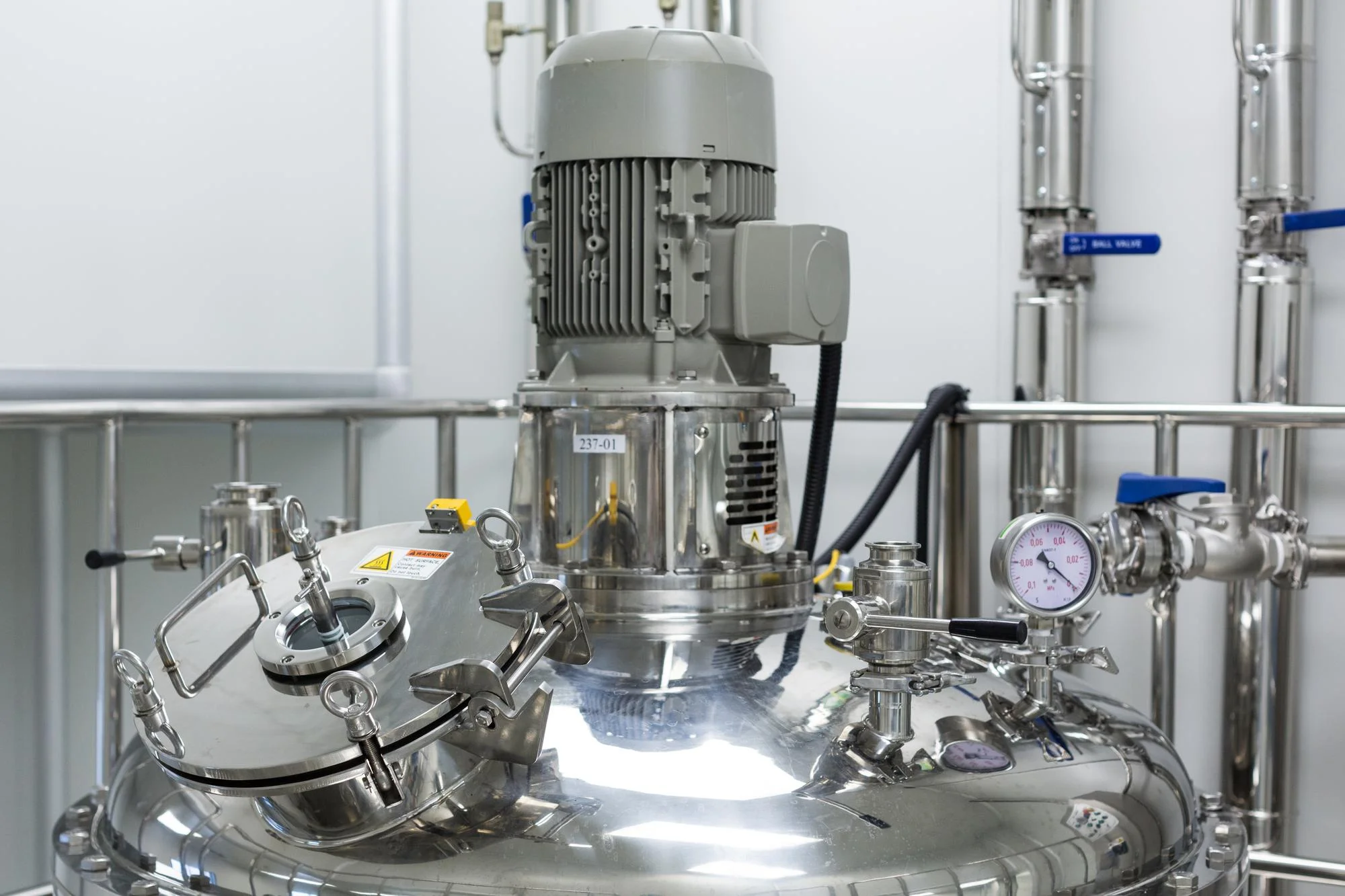 The Importance of Proper Seals in Optical Gauge Glasses